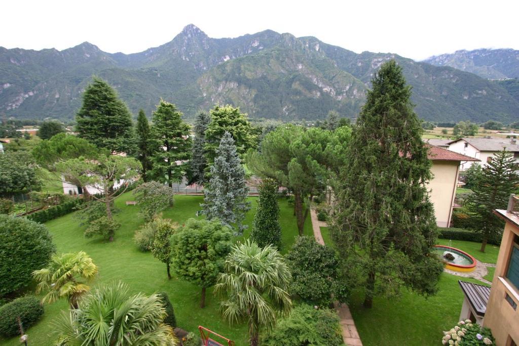 Hotel Castel Lodron Storo 外观 照片