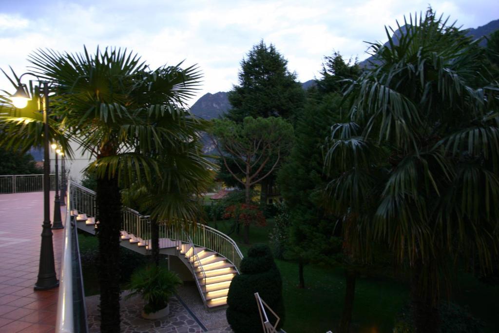 Hotel Castel Lodron Storo 外观 照片
